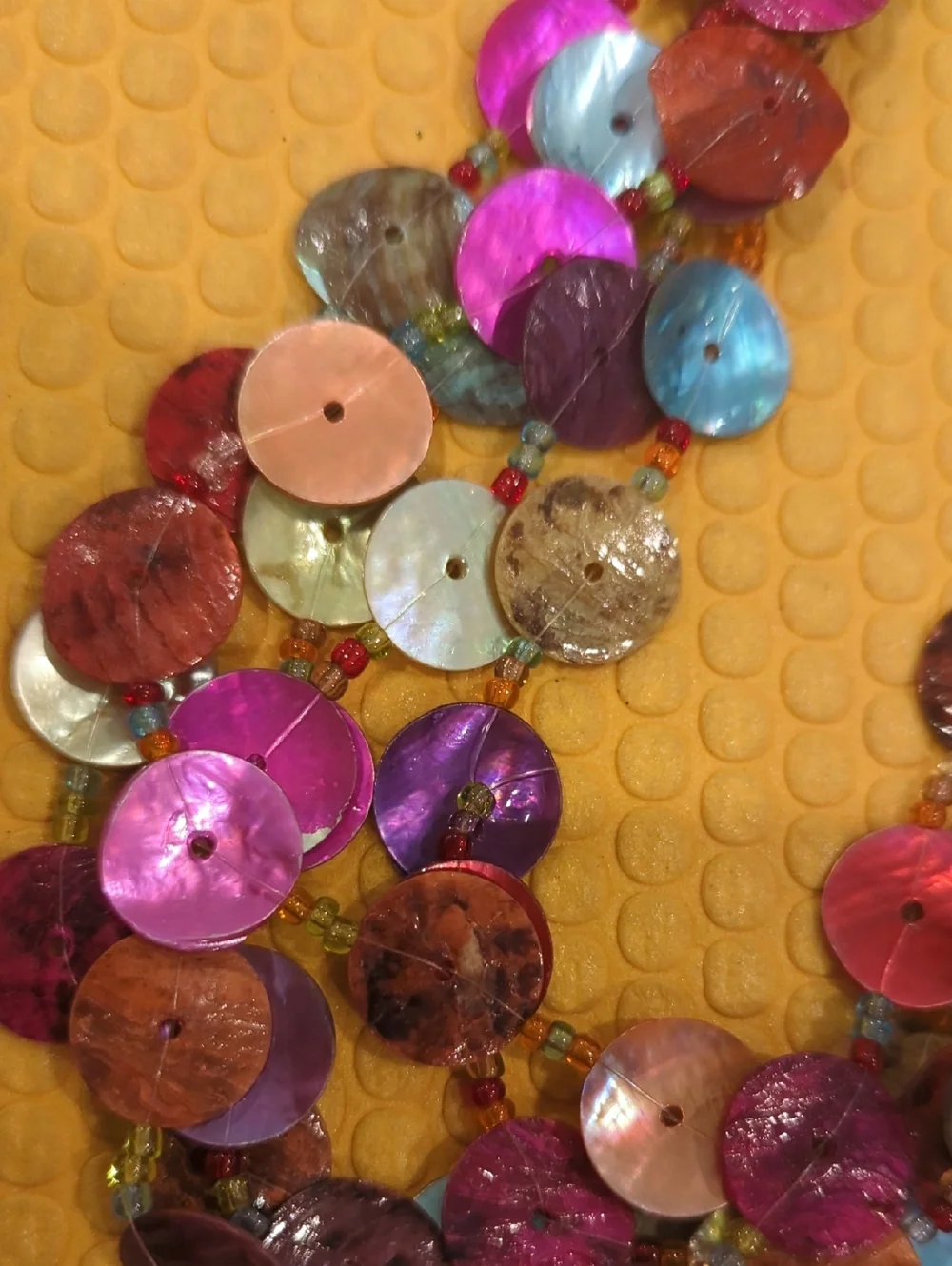 Shell Bead Necklace - Picture 6 of 7